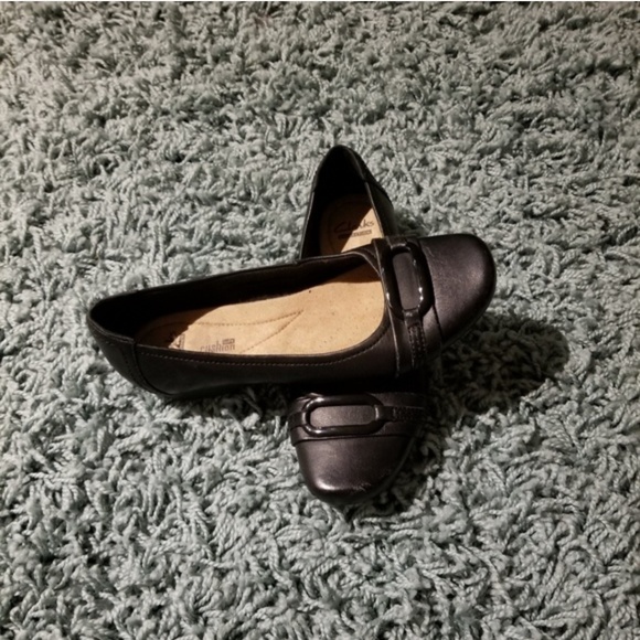 Clarks' black flats size 6.5 - Picture 1 of 8